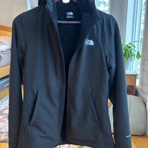 The North Face WindWall Jacket – Black – Zip Up